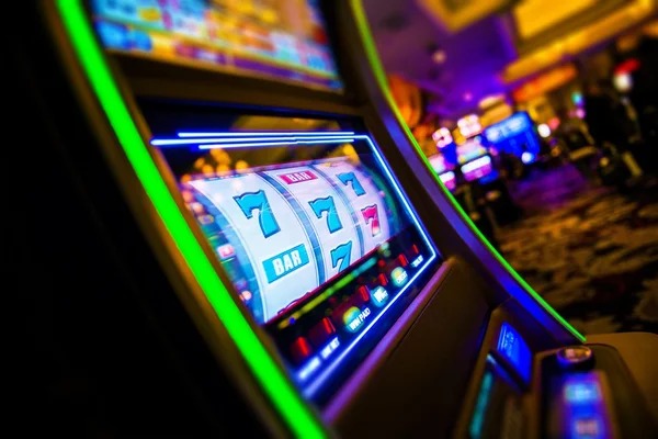 h2toto account dashboard showing welcome bonus credit and available Ikan Jackpot tables